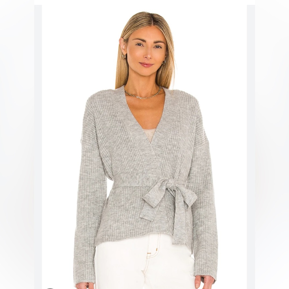 NEW with tag Halcyon Cardigan Tularosa
Size Small